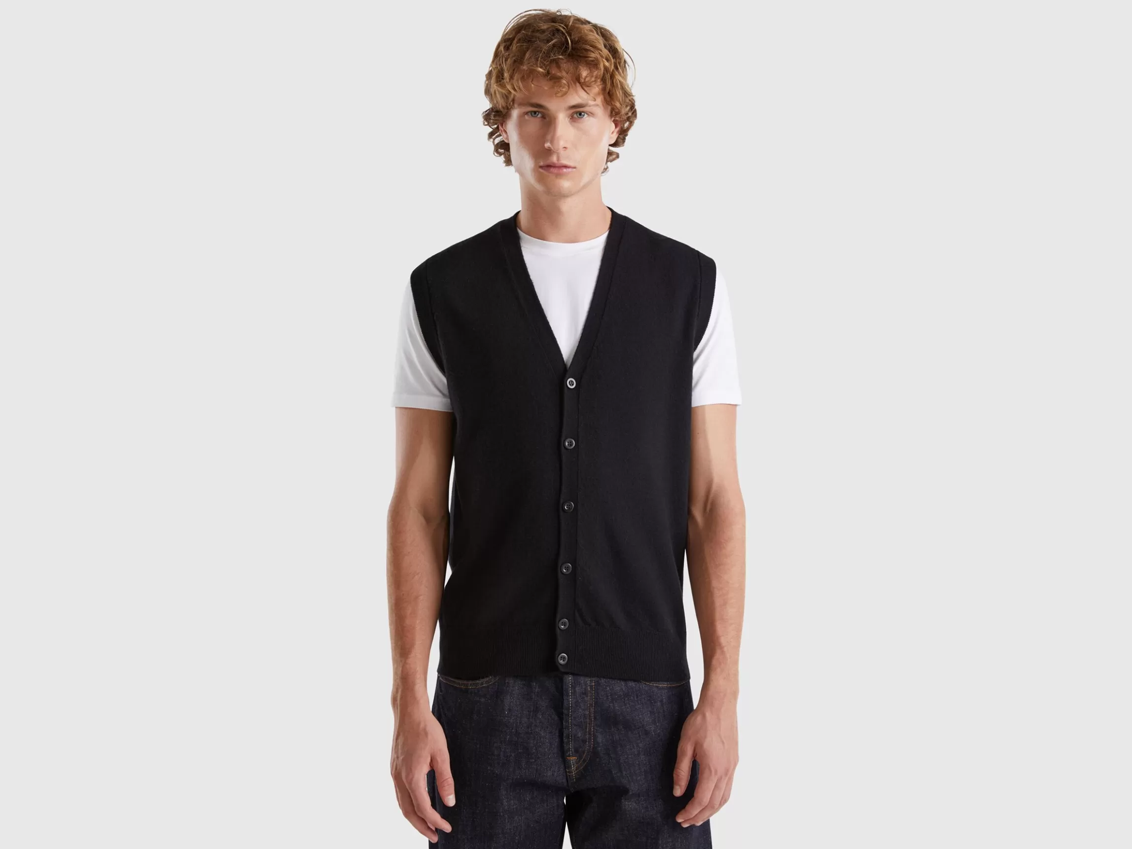 United Colors of Benetton vest in pure Merino wool