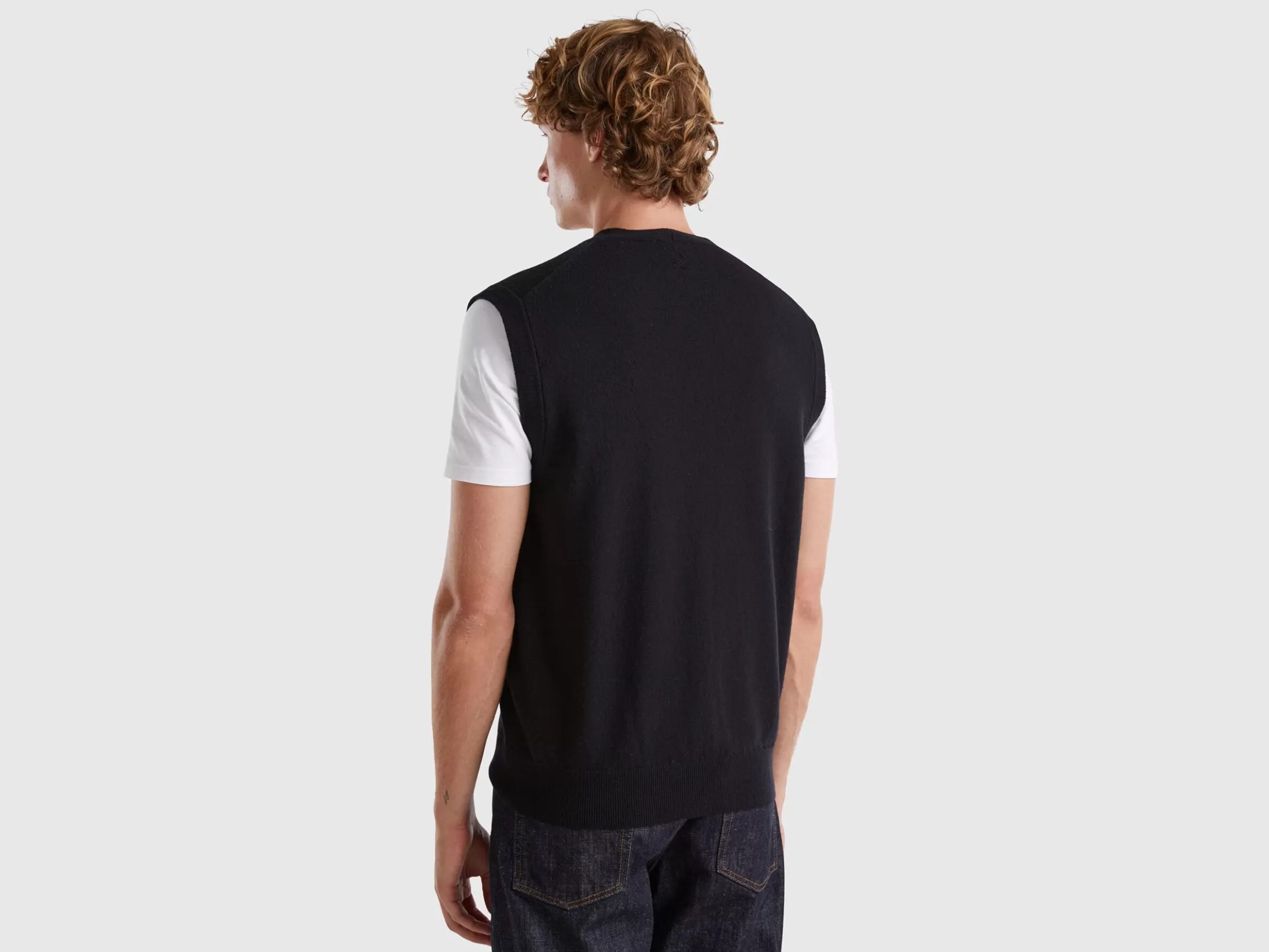 United Colors of Benetton vest in pure Merino wool