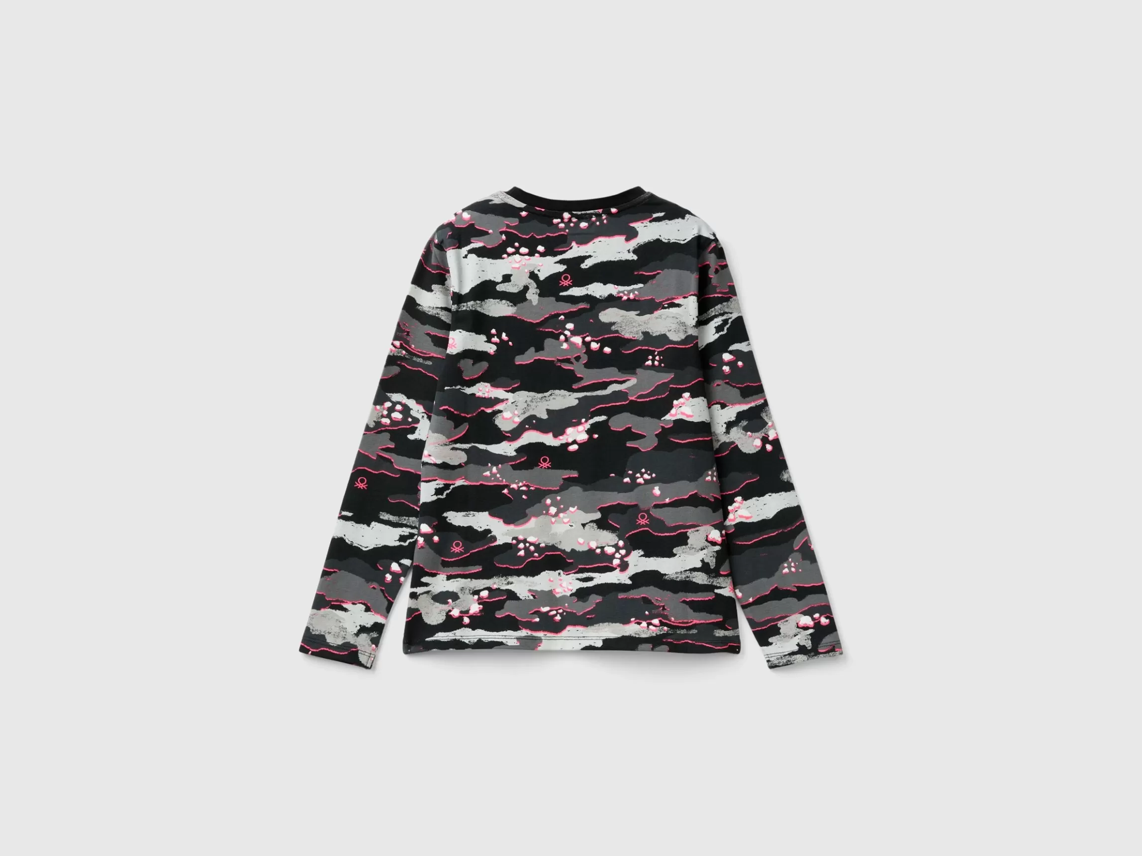 United Colors of Benetton Camouflage t-shirt with neon details
