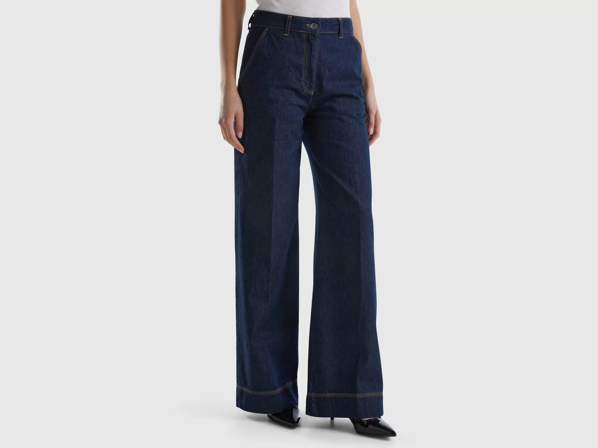 United Colors of Benetton Jeans with wide leg