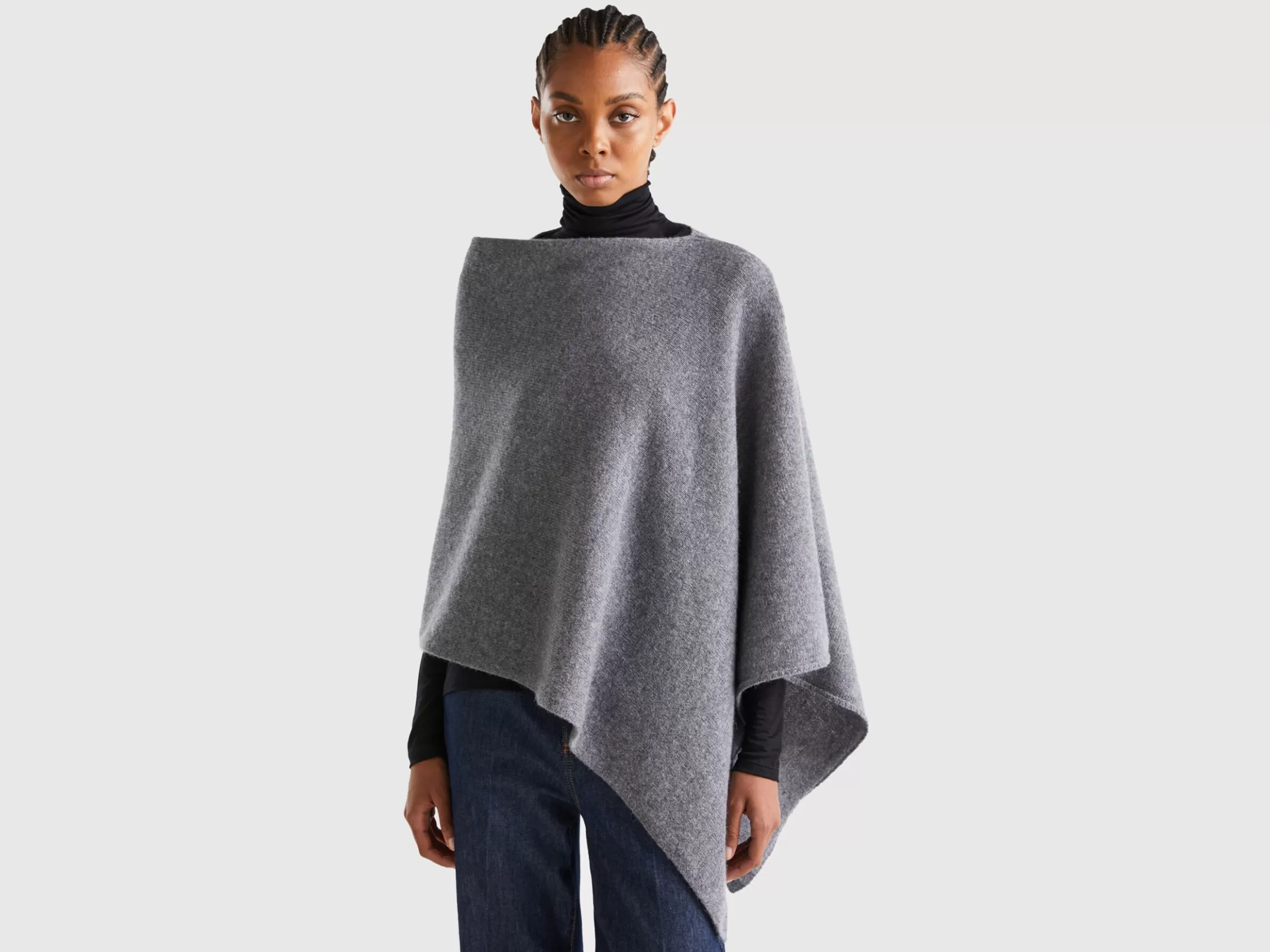 United Colors of Benetton Mantella in pura lana Shetland