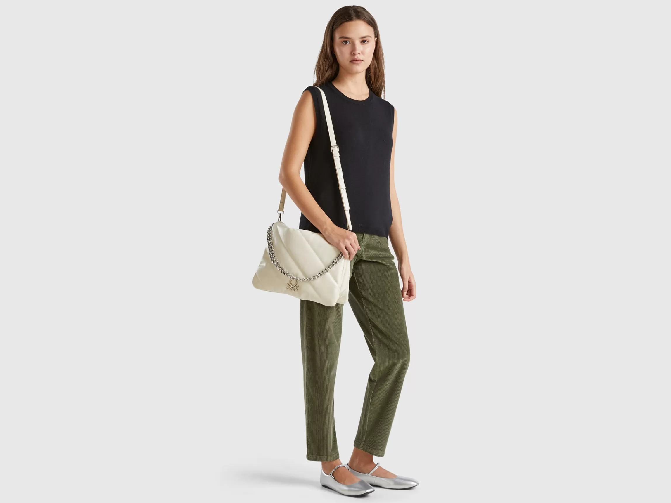 United Colors of Benetton Medium bag with chain shoulder strap