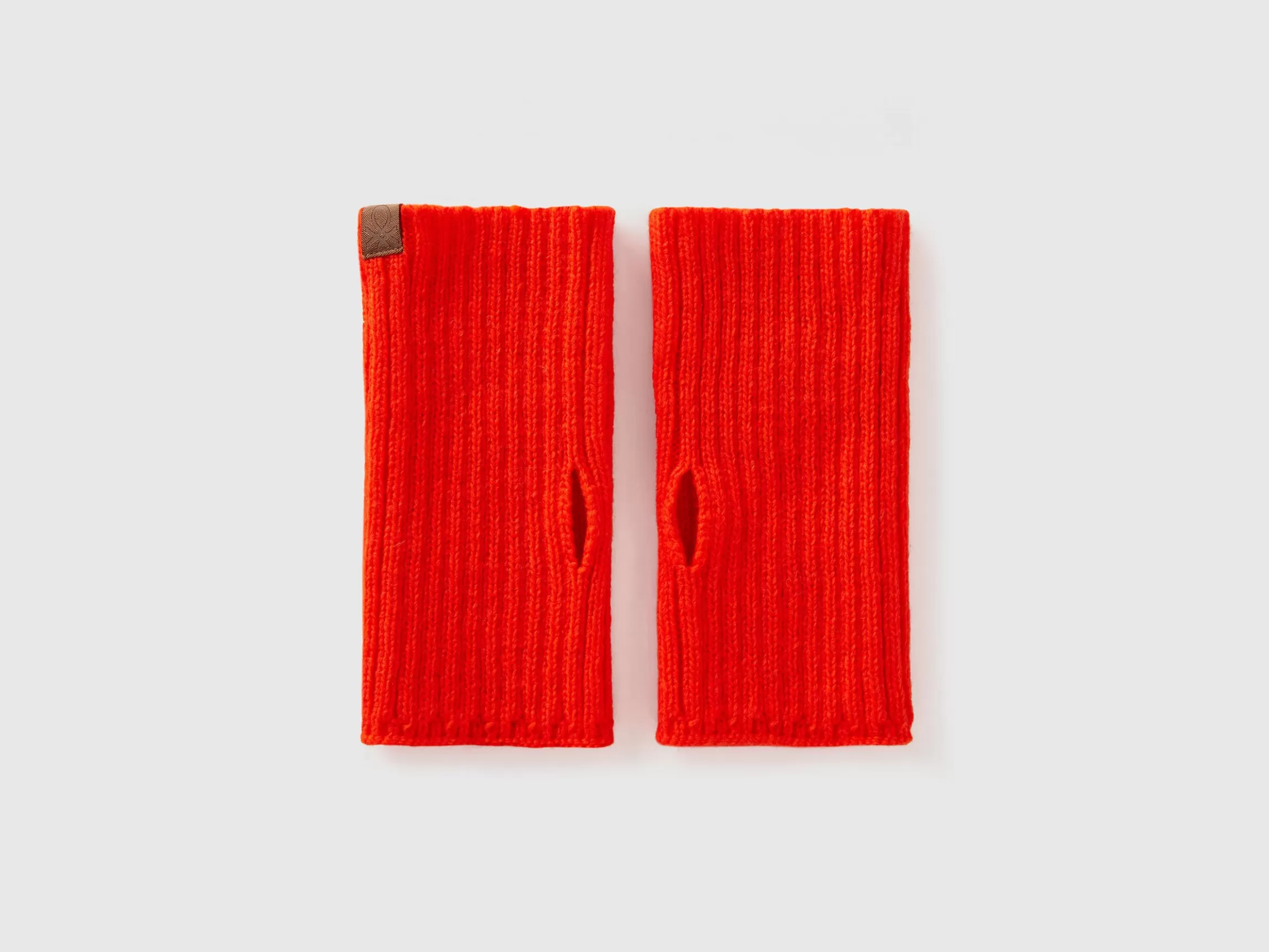 United Colors of Benetton sleeves