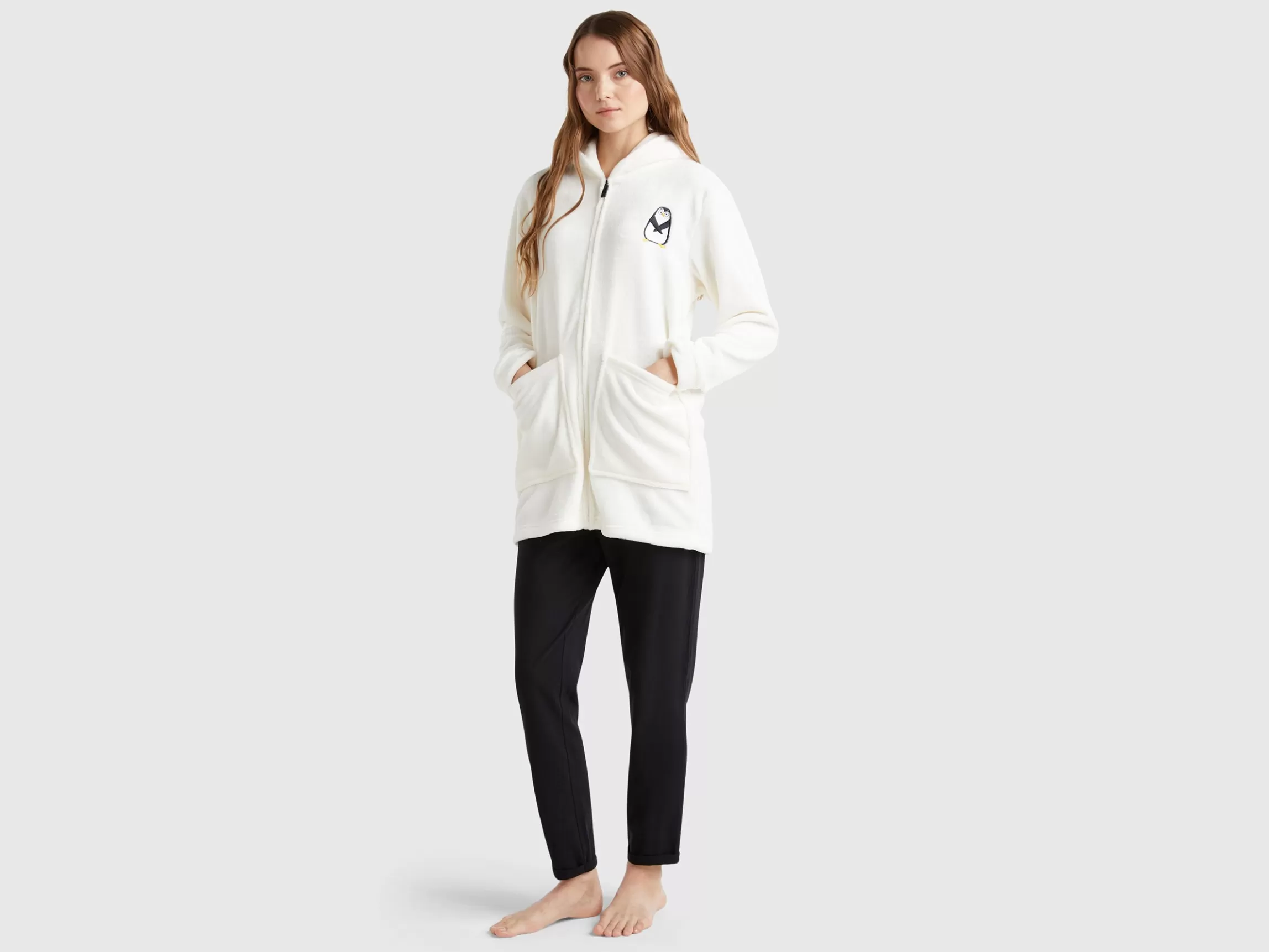 United Colors of Benetton Robe with penguin embroidery