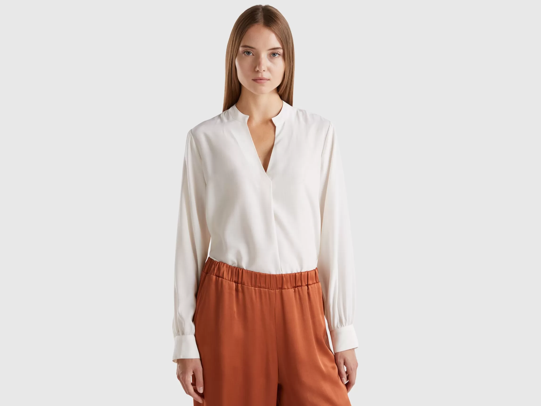 United Colors of Benetton Shirt with Henley neck