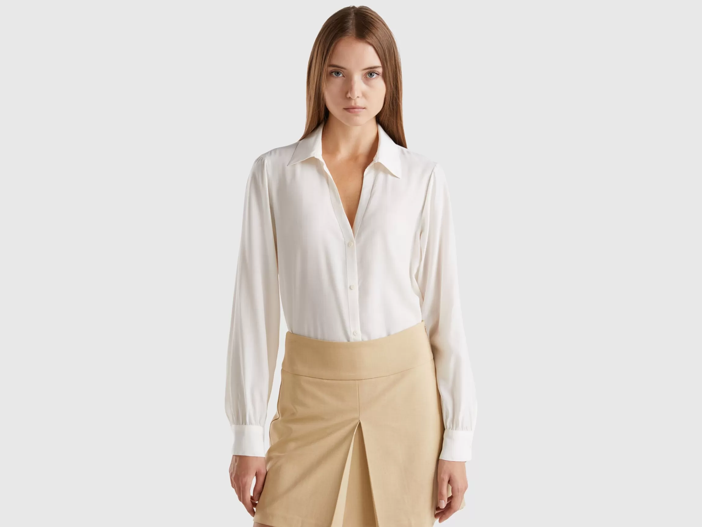 United Colors of Benetton Shirt with V-neck