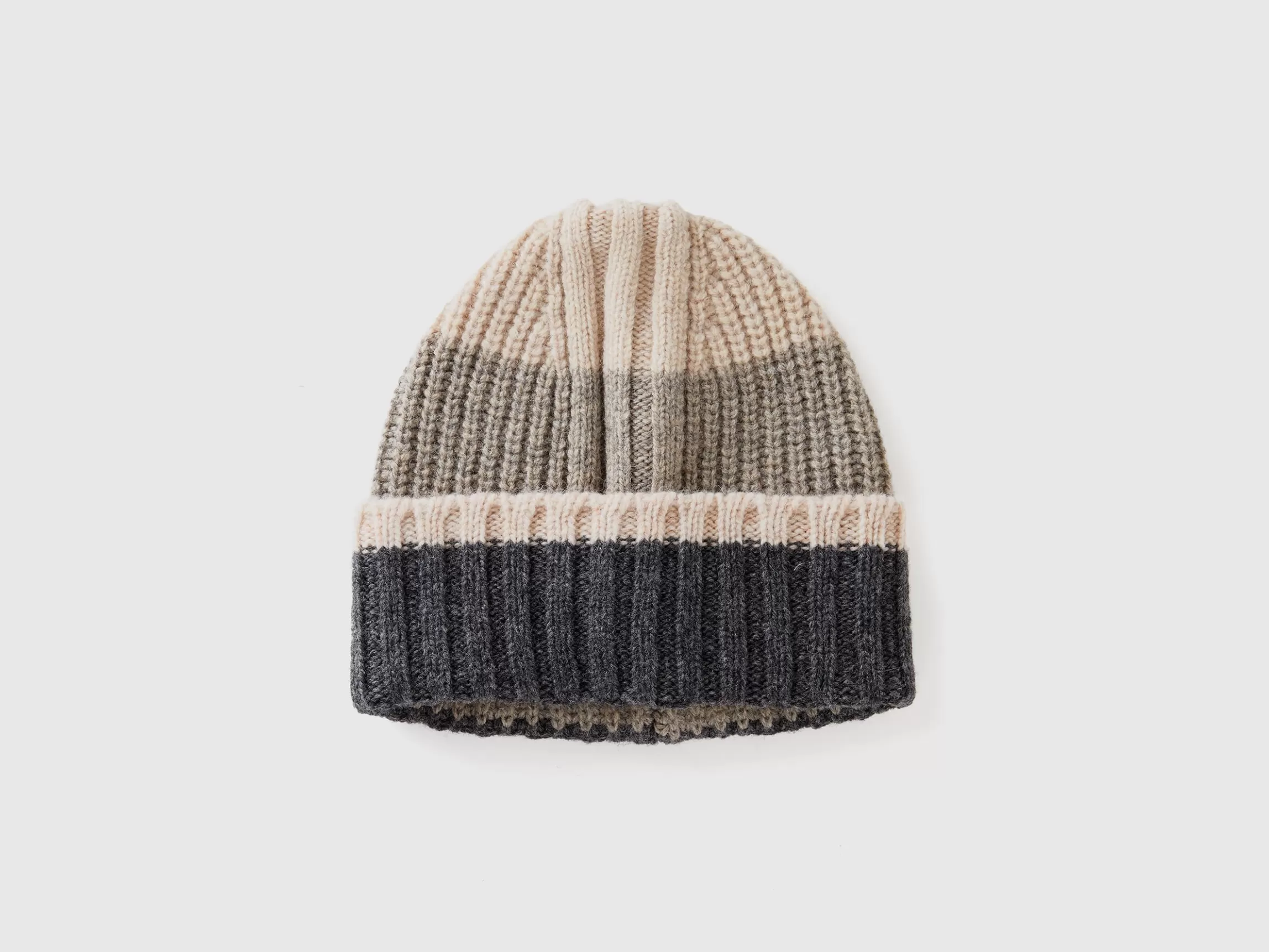 United Colors of Benetton Striped cap in pure Shetland wool