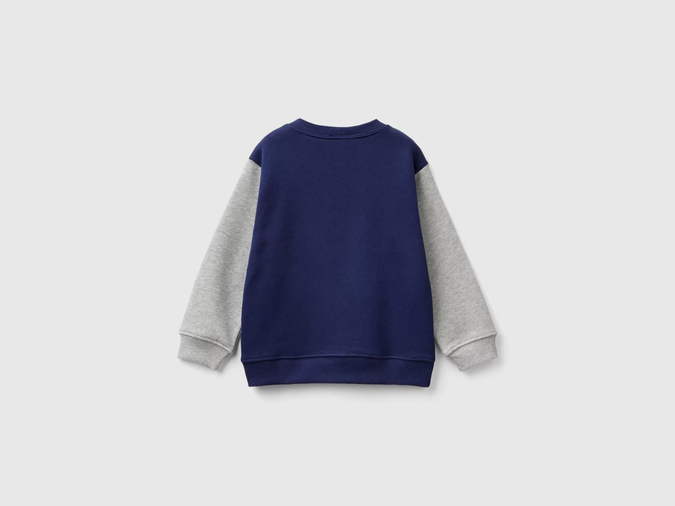 United Colors of Benetton Sweatshirt in 100% organic cotton