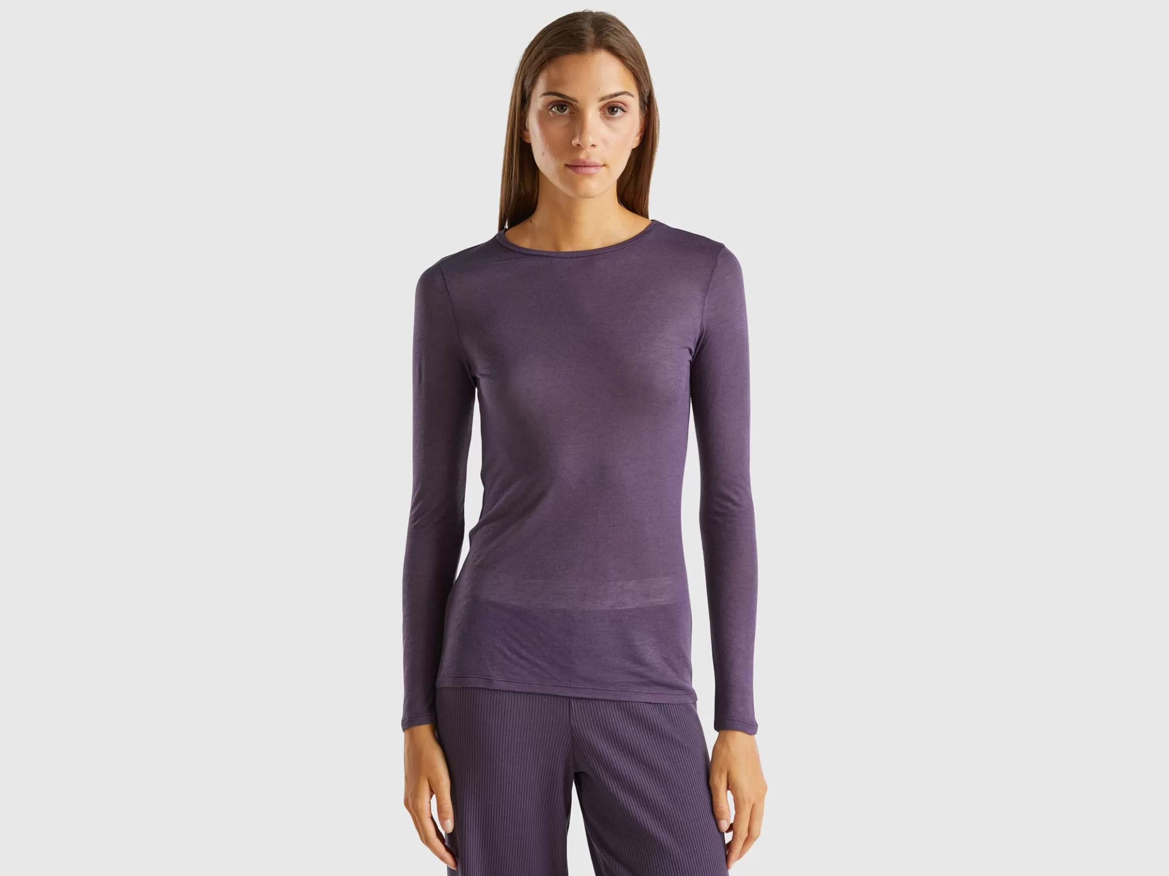 United Colors of Benetton T-shirt in viscose and wool blend