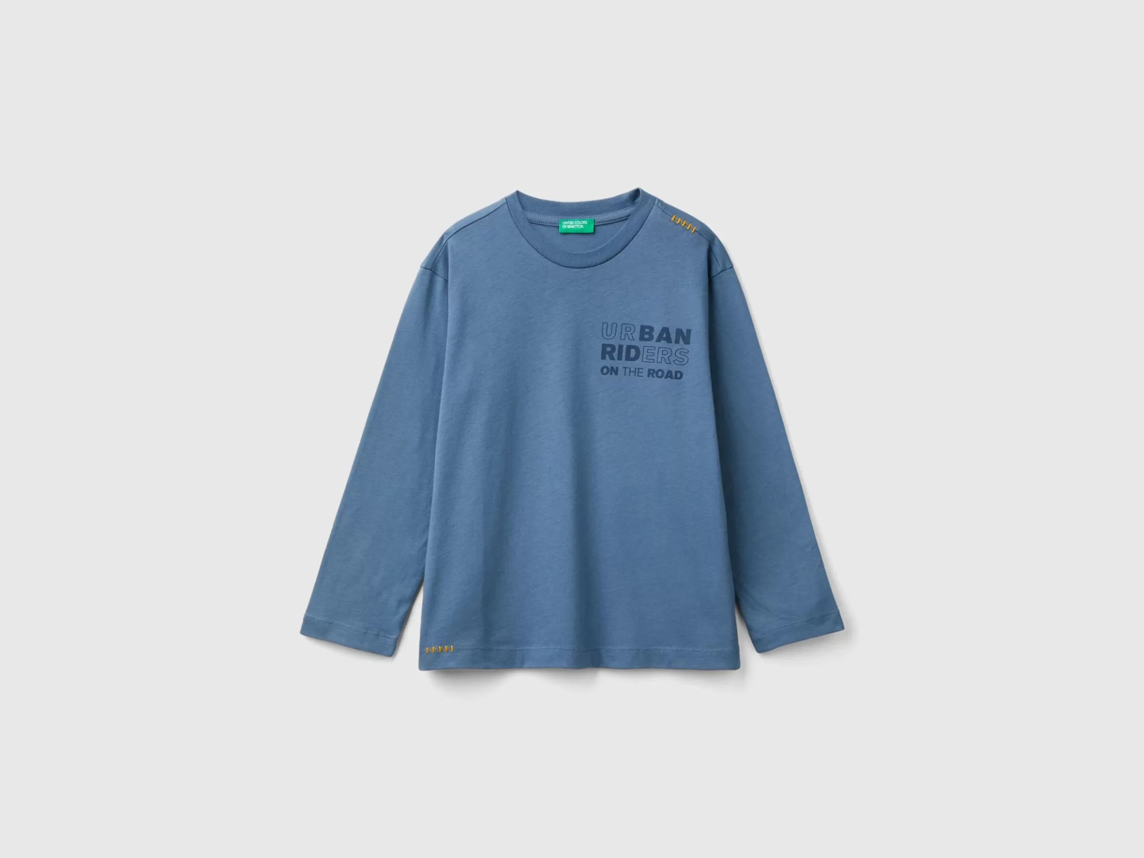 United Colors of Benetton T-shirt in warm cotton with slogan print