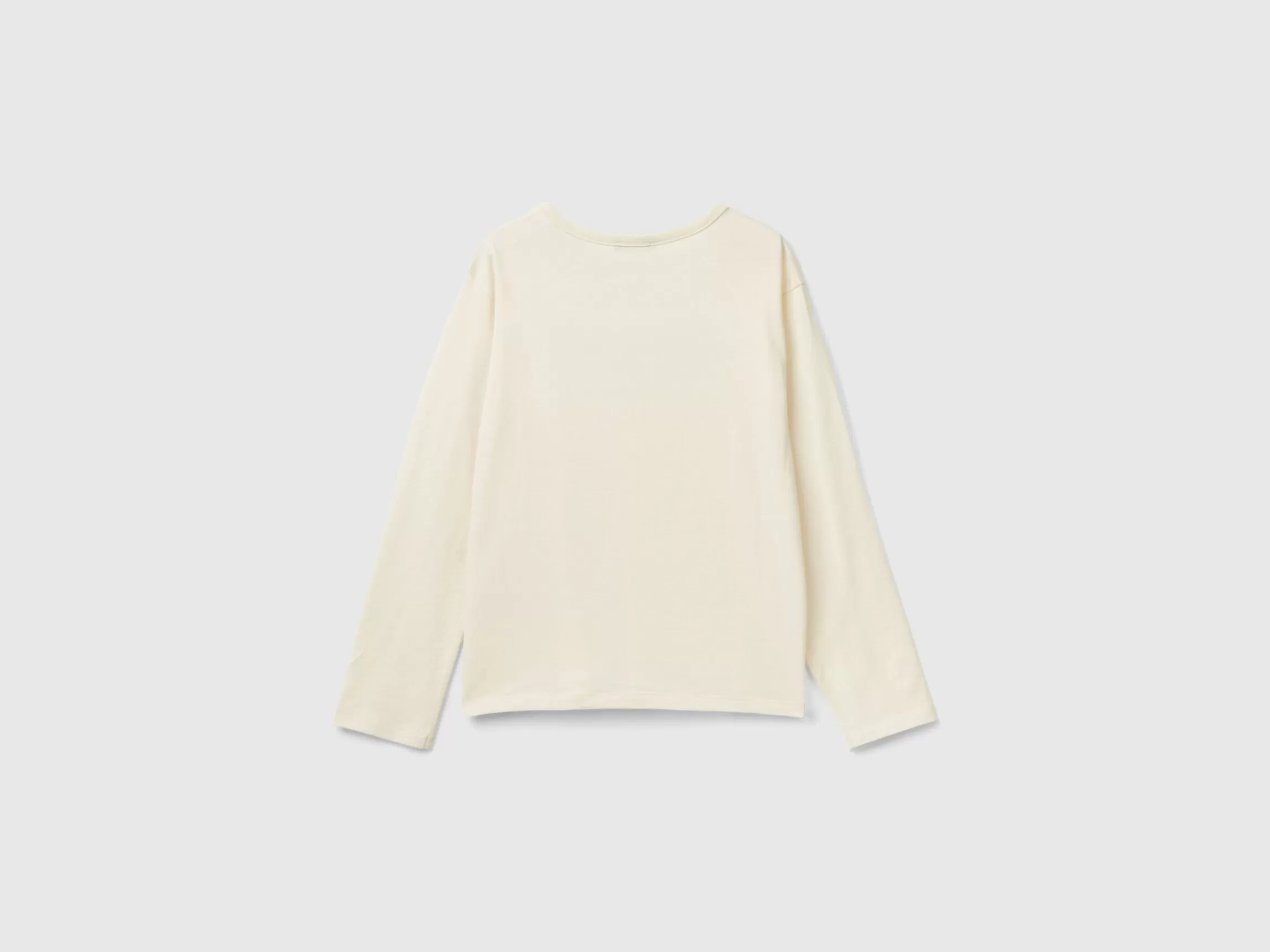 United Colors of Benetton T-shirt in warm organic cotton with sequins