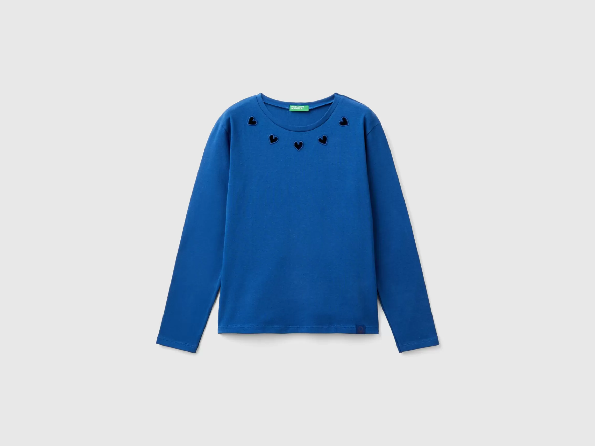United Colors of Benetton T-shirt with cut-out hearts
