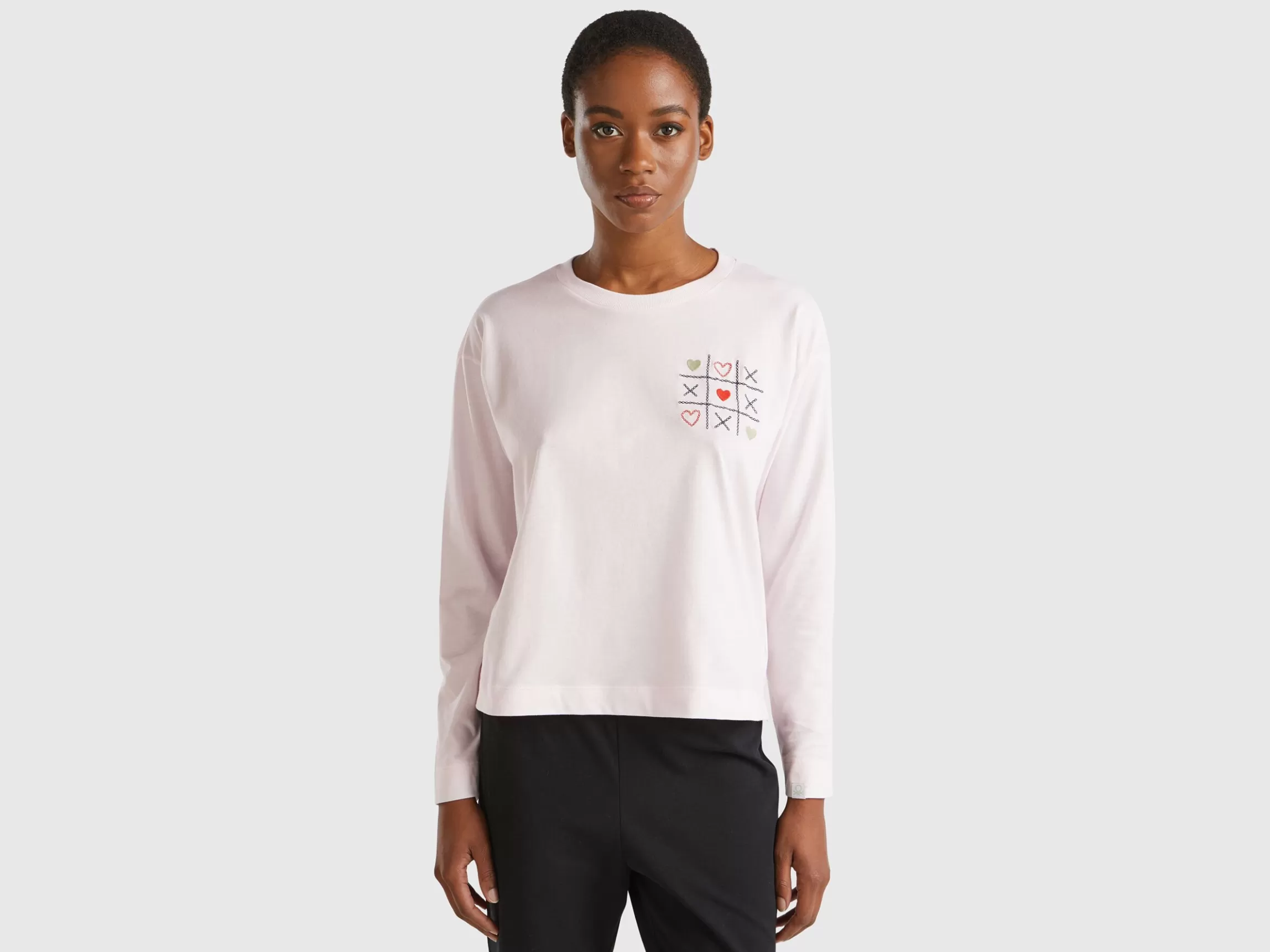 United Colors of Benetton T-shirt with embroidery in long fiber cotton