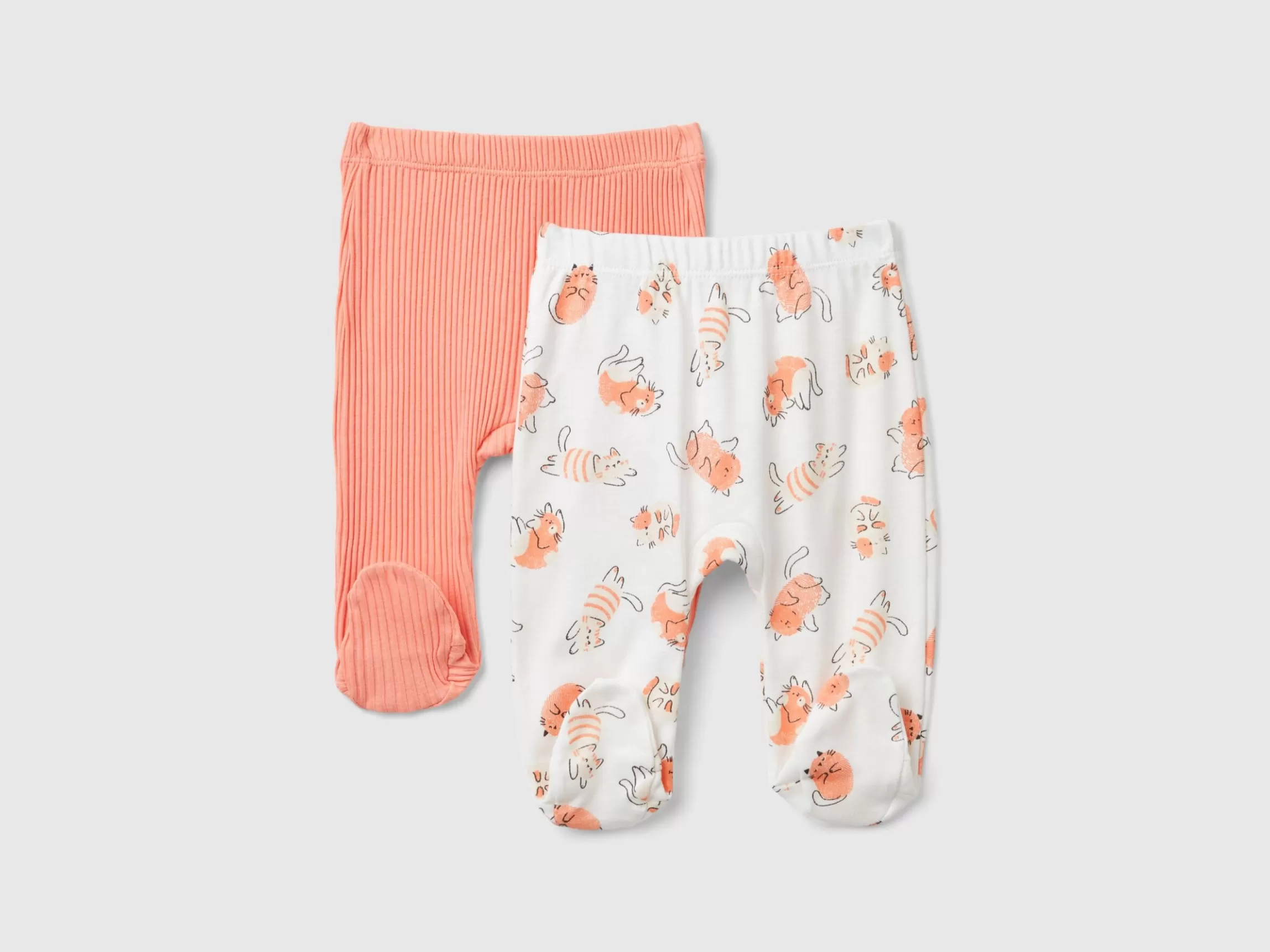 United Colors of Benetton Two pairs of trousers in organic cotton