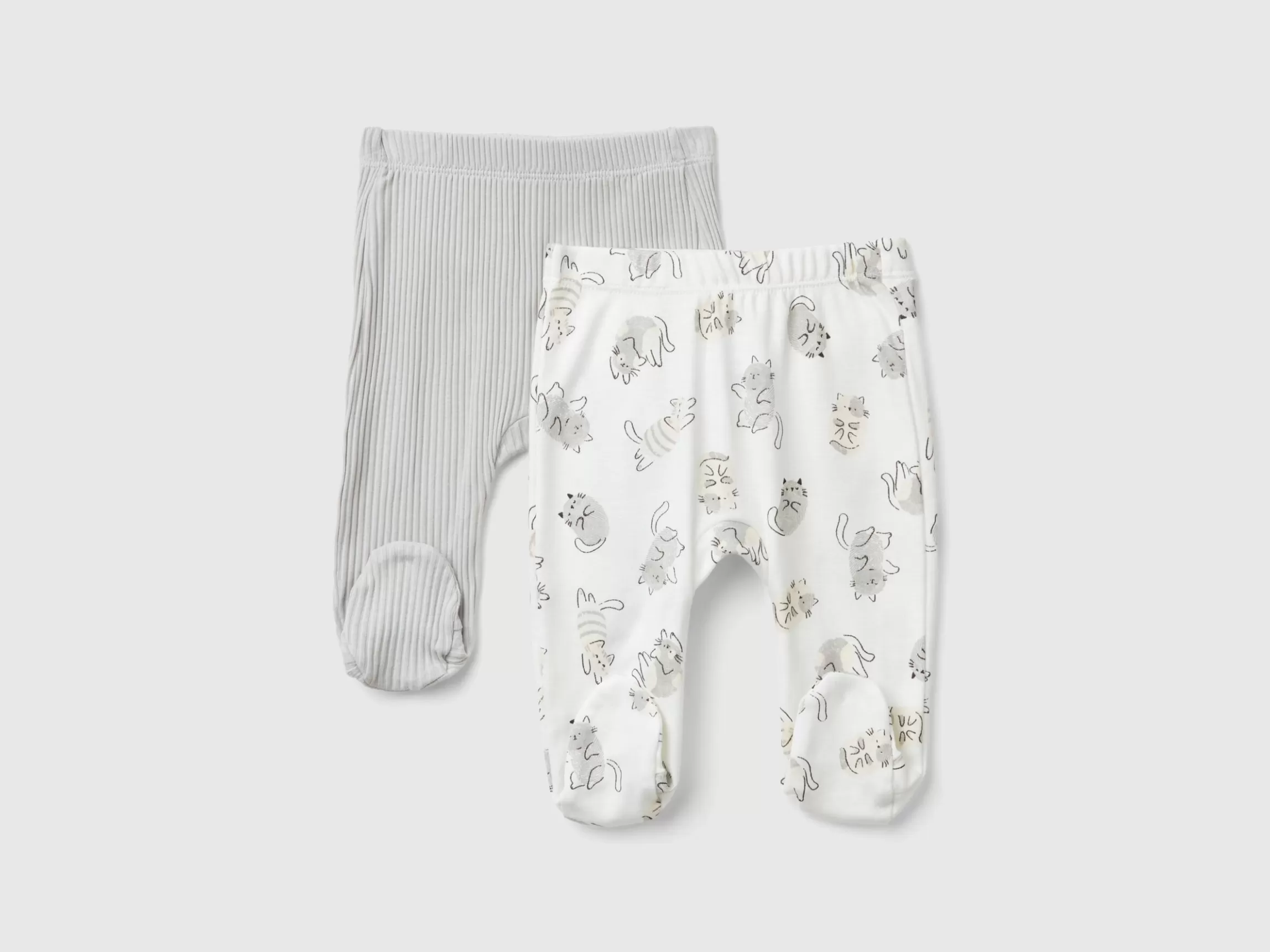 United Colors of Benetton Two pairs of trousers in organic cotton