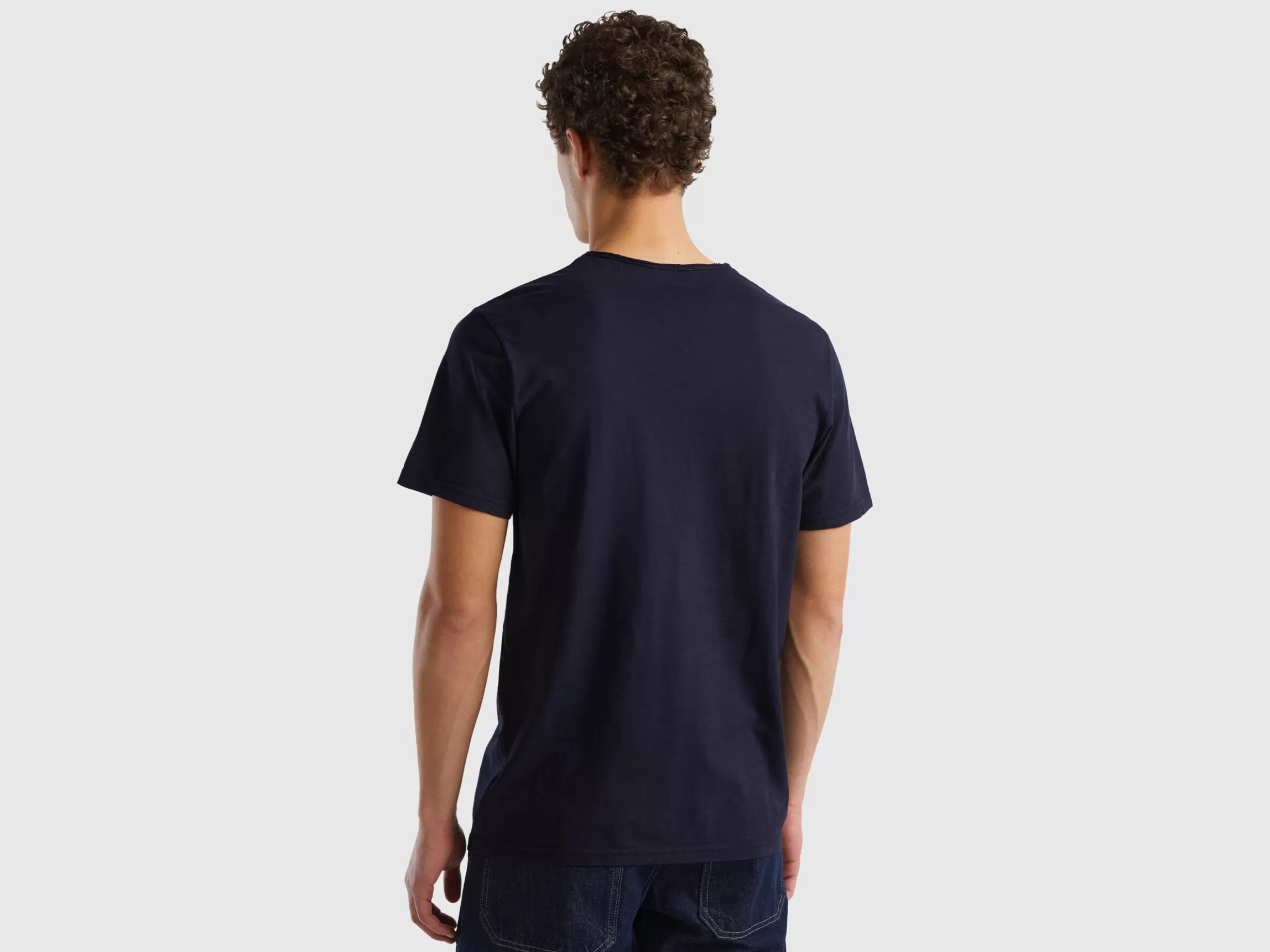 United Colors of Benetton V-neck t-shirt in 100% cotton