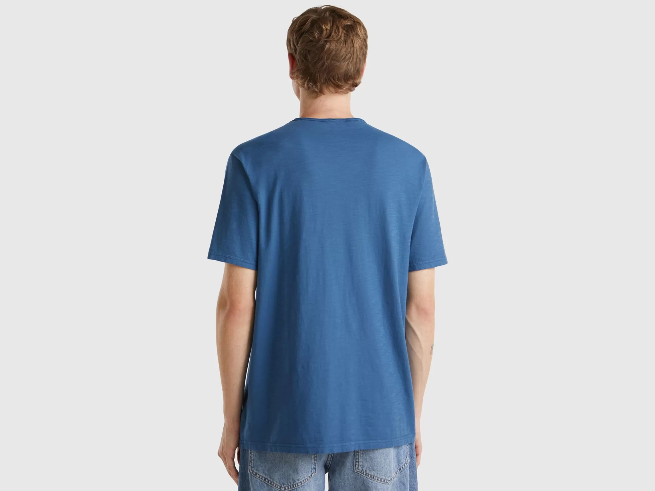 United Colors of Benetton V-neck t-shirt in 100% cotton