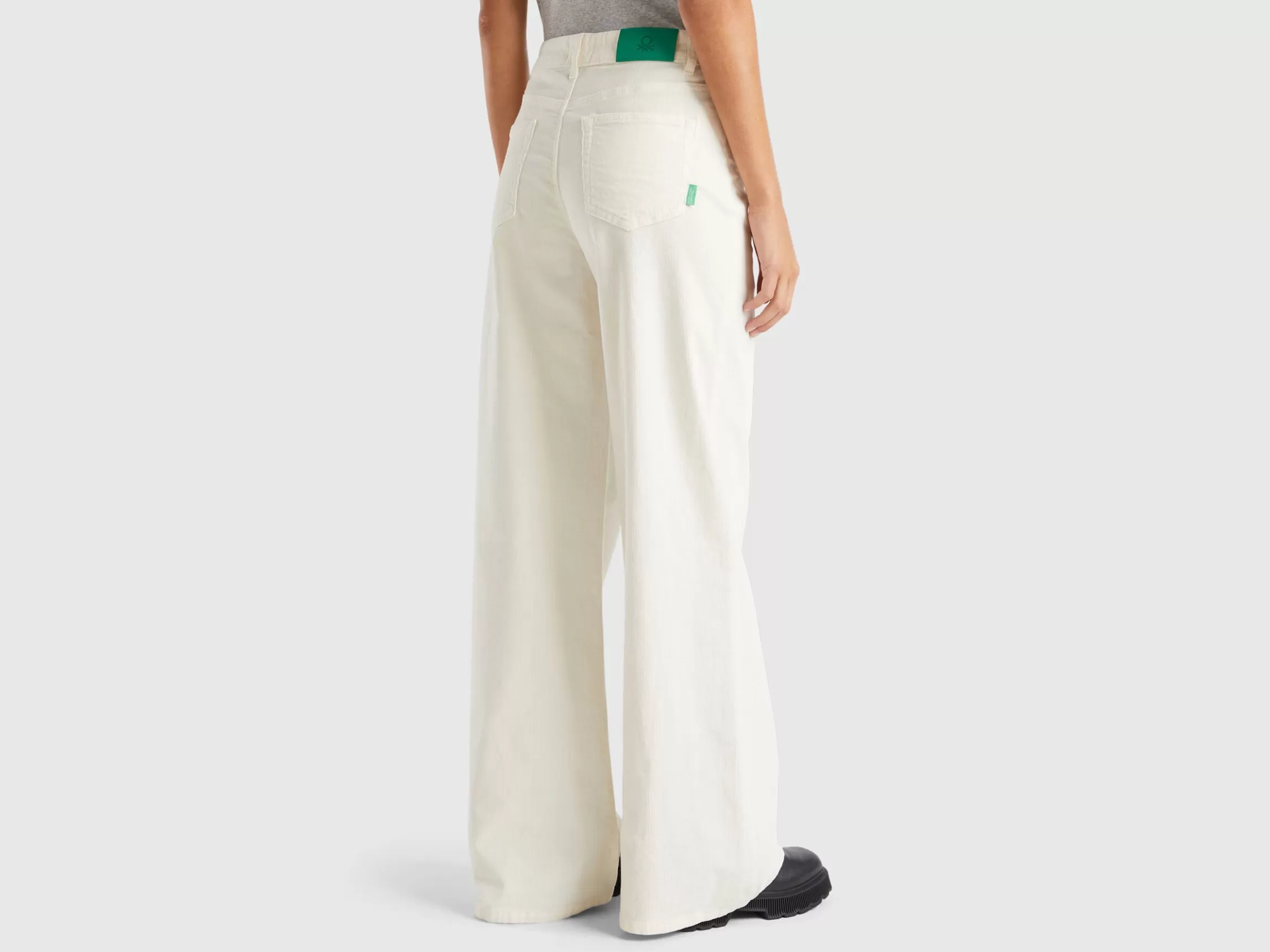 United Colors of Benetton Wide fit velvet trousers