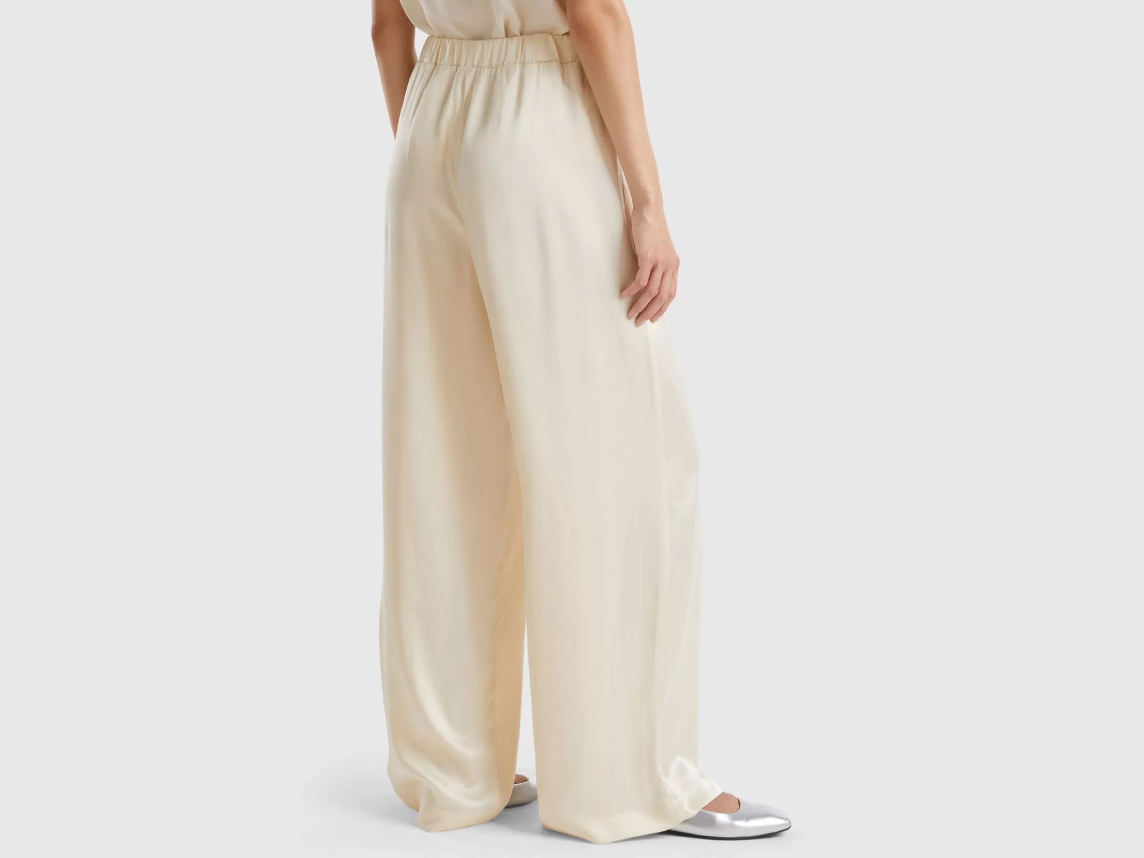 United Colors of Benetton Wide trousers in 100% viscose